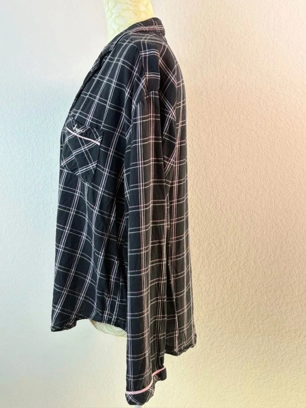 Victoria's Secret The Dreamer Black and Pink Plaid Flannel Sleep Shirt Medium